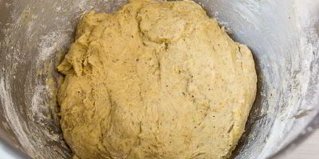 фисташковый пасхальный кулич