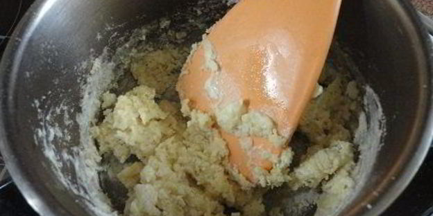 кулич лимонный