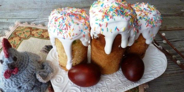 кулич на сметане