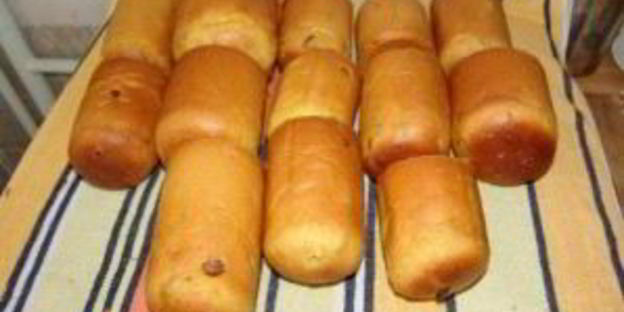 кулич пасхальный с изюмом