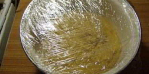 кулич пасхальный с изюмом