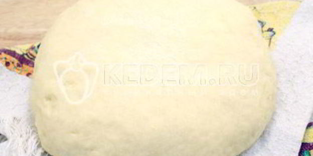 кулич с шоколадной глазурью