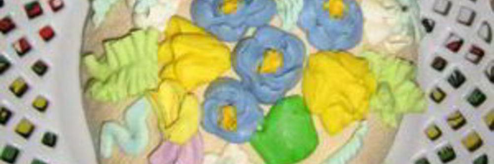 Пасха творожно-сметанная с вареным сгущенным молоком