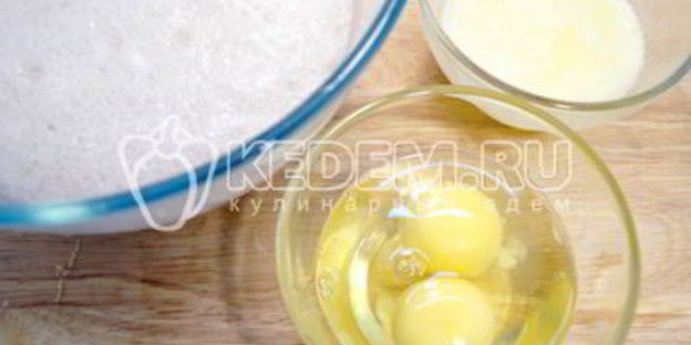 пасхальный кулич с изюмом