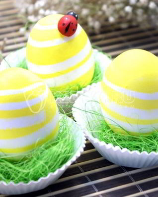 Пасхальные яйца Полосатики