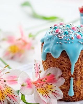 Сочный творожный кулич