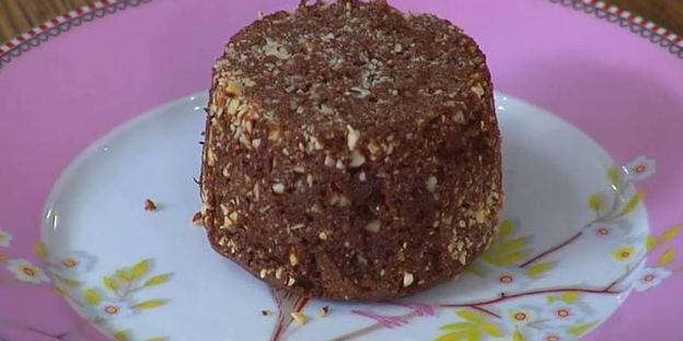 шоколадный десерт на миндале