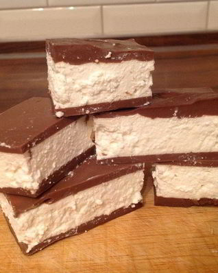 Творожные сырки в шоколадной глазури по-домашнему