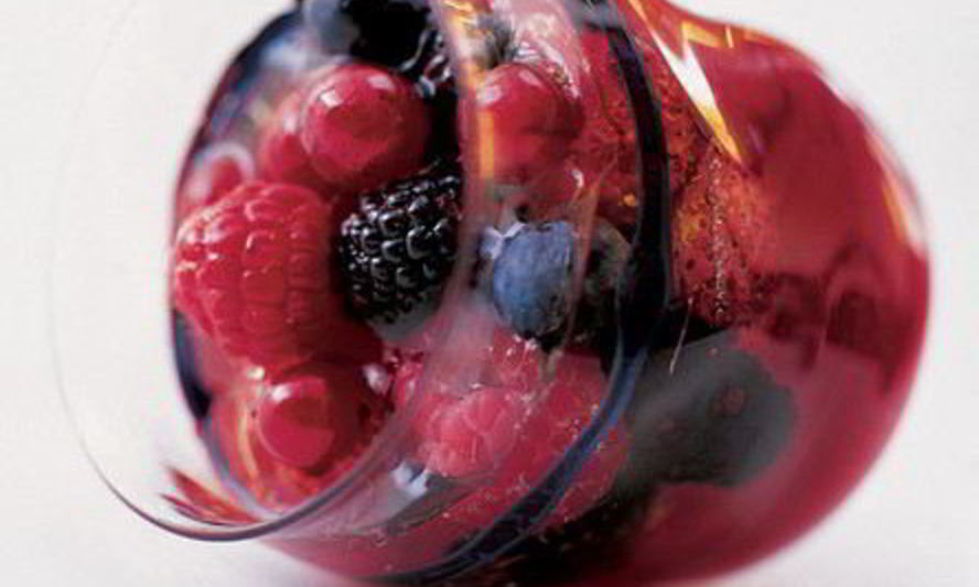 Рецепт желе из красных ягод с мускатом