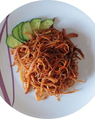 Фунчоза — стеклянная лапша с овощами по-корейски