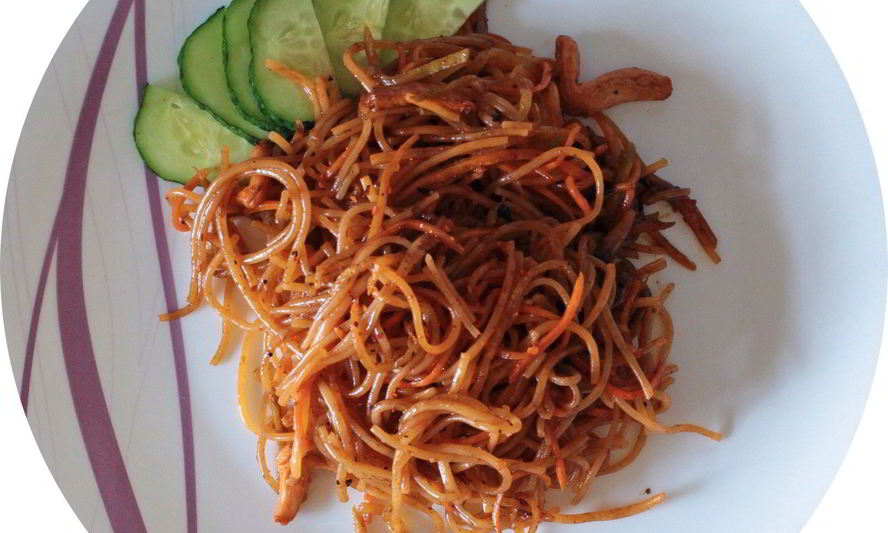 Рецепт фунчозы — стеклянной лапши с овощами по-корейски