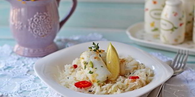 ароматный рис с кальмаром