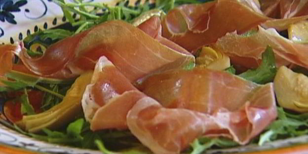 чечевица с артишоками, сладким перцем и ветчиной