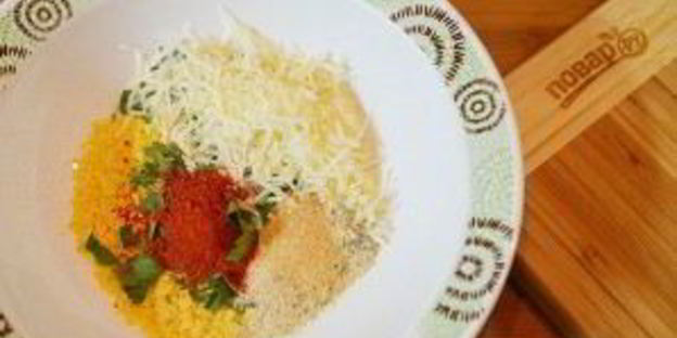 деревенский картофель под сырным соусом