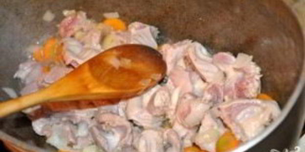 картофель с мясом и овощами