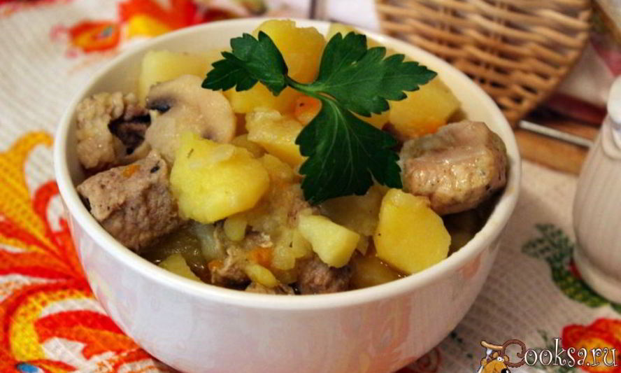 Рецепт картофеля с мясом и шампиньонами в мультиварке