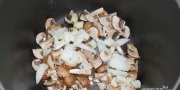 картофель с шампиньонами в мультиварке