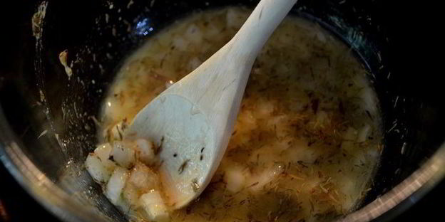 картофель с зеленой фасолью