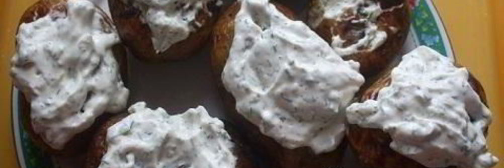 Картофель в фольге в духовке