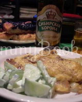 Картофель жареный с сыром и грибами