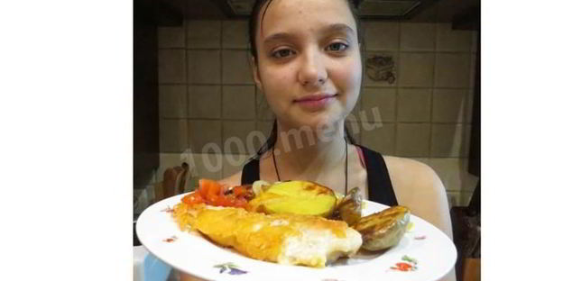 картошка с грудкой куриной в томатно-сырном соусе