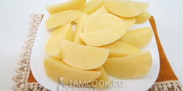 картошка с копчеными ребрышками в духовке