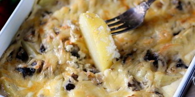 картошка в сметане с сыром в духовке