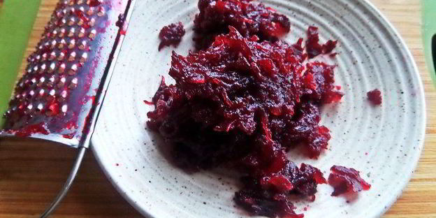 красный рис в вине с лососем и сыром