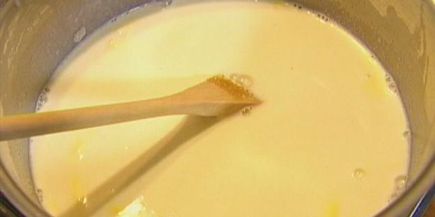 миндально-кремовый рис с ягодами