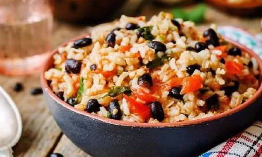 Рецепт риса с фасолью и сладким перцем