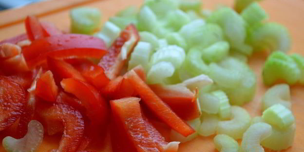 рис с овощами и крабовым мясом