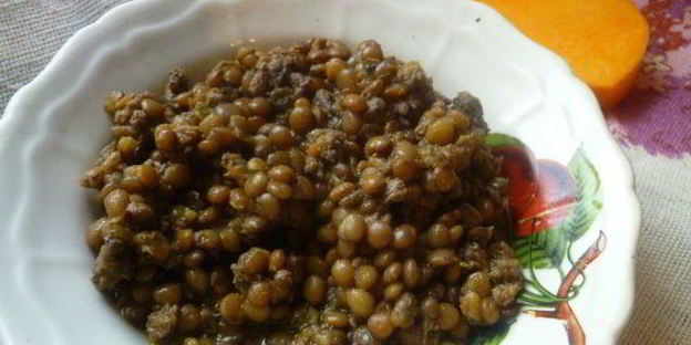 тушеная чечевица с тыквой и мясом