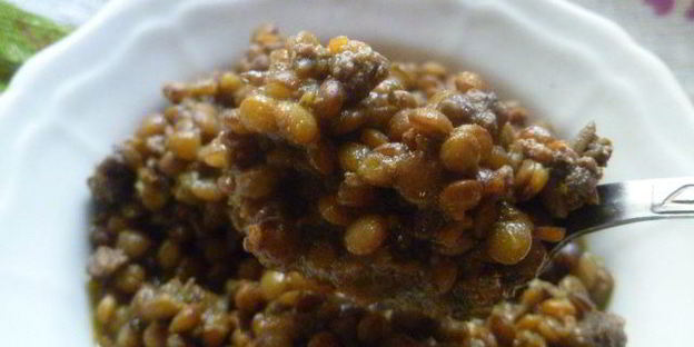 тушеная чечевица с тыквой и мясом