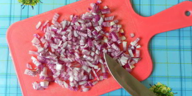 зеленая чечевица с курицей