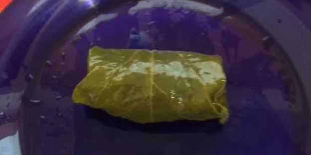 долма — голубцы в виноградных листьях