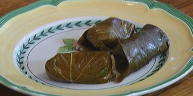 долма с кускусом и вялеными помидорами