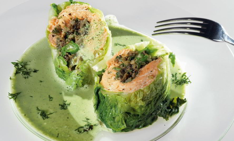 Рецепт голубцов из латука с форелью