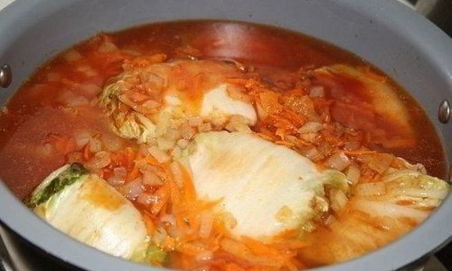Рецепт голубцов из пекинской капусты с мясом по-домашнему