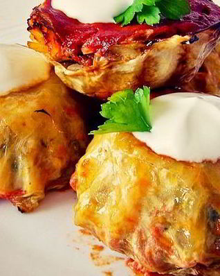 Голубцы с грибами и курицей в духовке