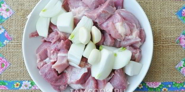 голубцы с индейкой в сливочном соусе в мультиварке