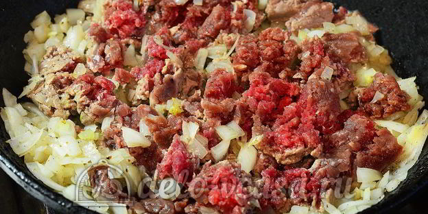 ленивые голубцы со сметаной