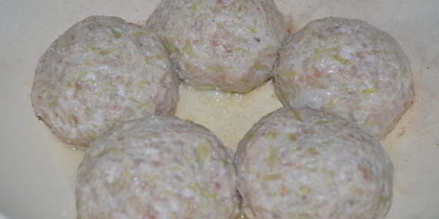 ленивые голубцы в томатном соусе