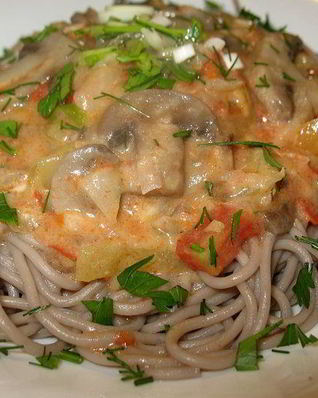 Гречневая лапша с грибами
