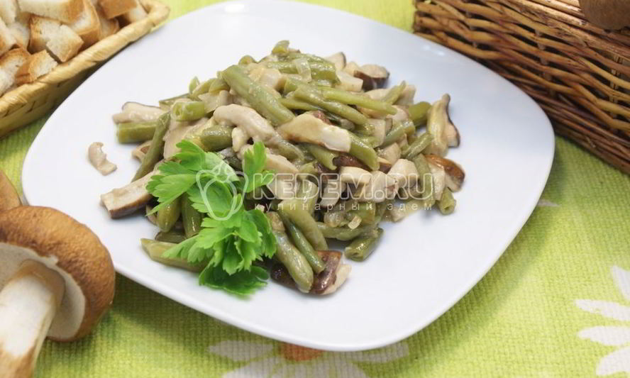 Рецепт белых грибов со стручковой фасолью