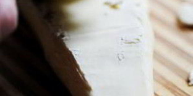 фаршированные грибы с сыром бри