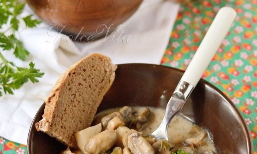 Рецепт грибов душеных в горшочке