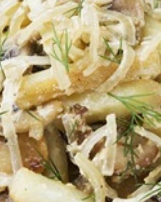 Грибы с картофелем и сметаной
