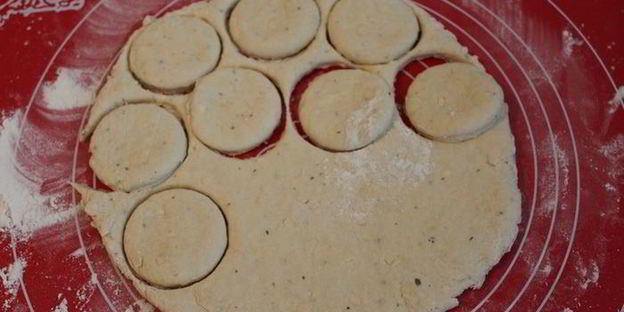 грибы с сырными сконами