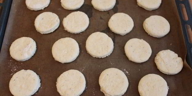 грибы с сырными сконами