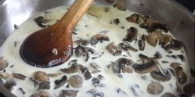 грибы со сливками